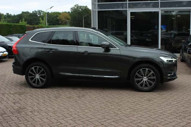 Volvo XC60 (2018) thumbnail 5