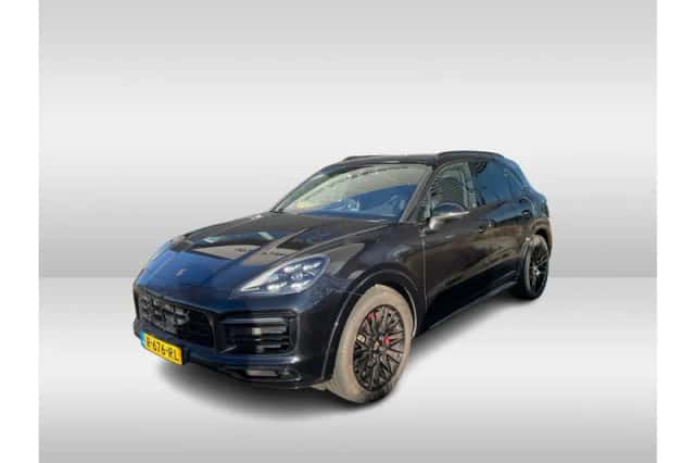 Porsche Cayenne (2020) thumbnail 1