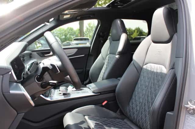 Audi A6 (2023) thumbnail 5