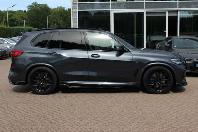 BMW X5 (2019) thumbnail 5