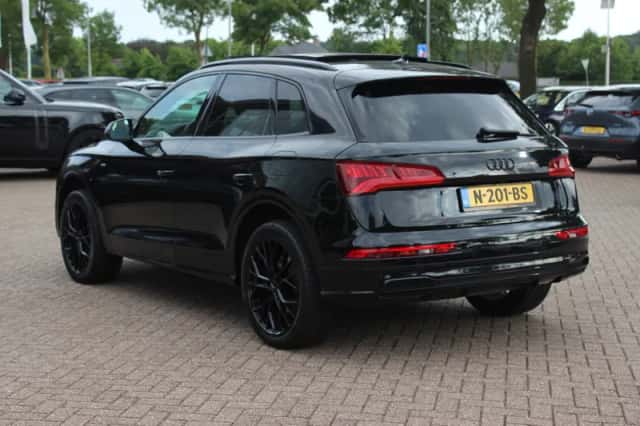 Audi Q5 (2020) thumbnail 4