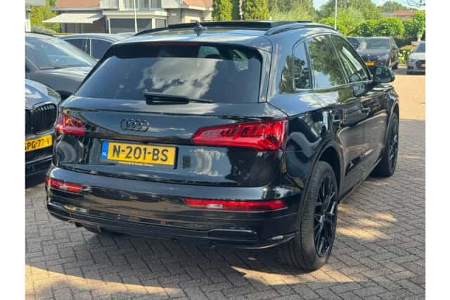 Audi Q5 (2020) thumbnail 5