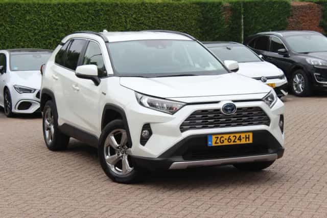 Toyota RAV4 (2019) thumbnail 1