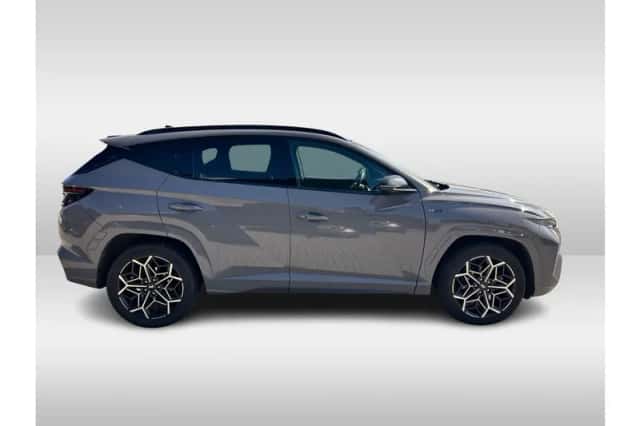 Hyundai Tucson (2022) thumbnail 4