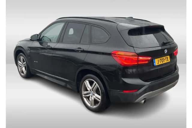BMW X1 (2018) thumbnail 4