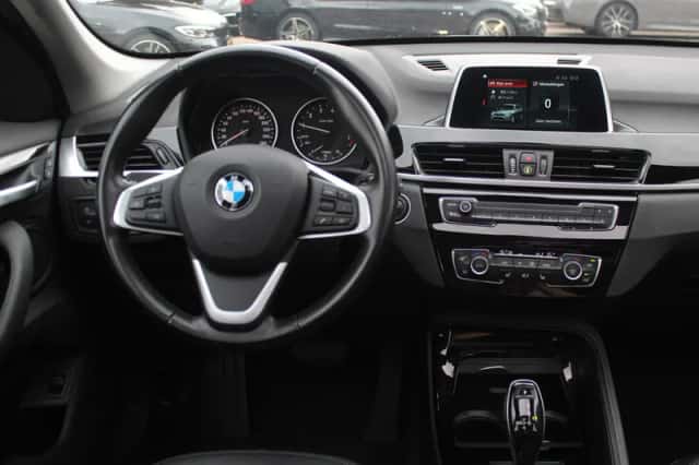 BMW X1 (2018) thumbnail 6
