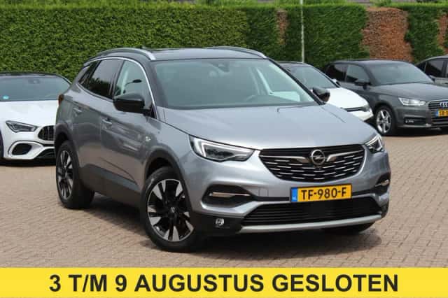 Opel Grandland (2018) thumbnail 1