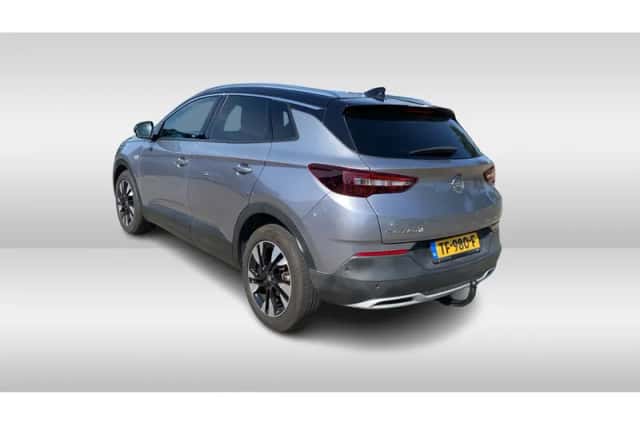Opel Grandland (2018) thumbnail 2