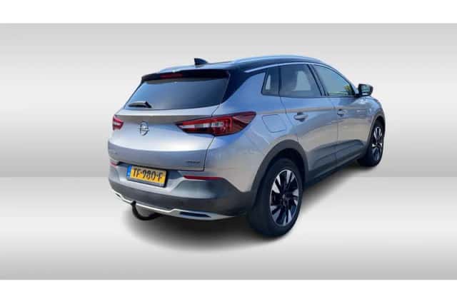 Opel Grandland (2018) thumbnail 4