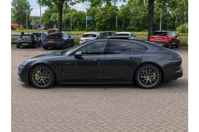 Porsche Panamera (2019) thumbnail 5