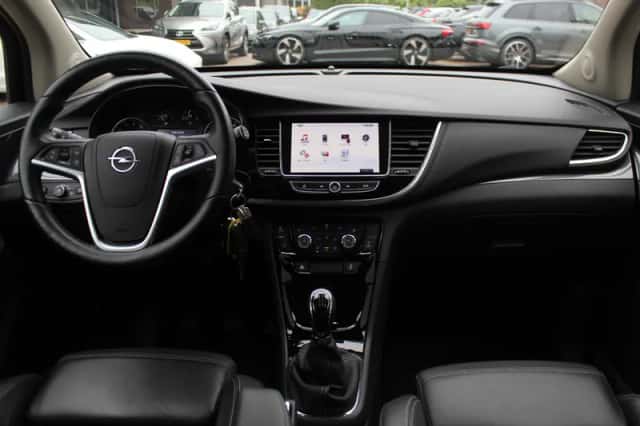 Opel Mokka (2017) thumbnail 2