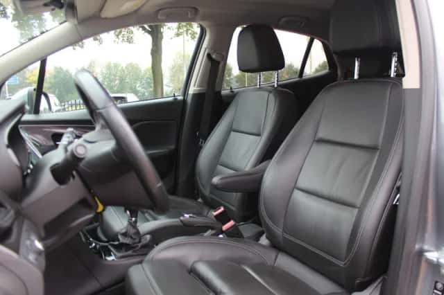Opel Mokka (2017) thumbnail 4