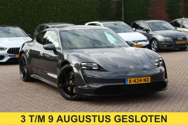 Porsche Taycan (2021) thumbnail 1