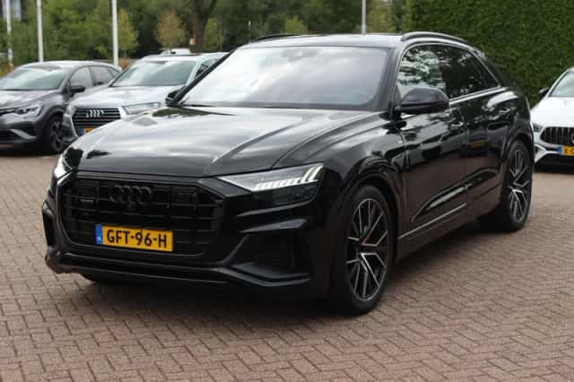 Audi Q8 (2021) thumbnail 6