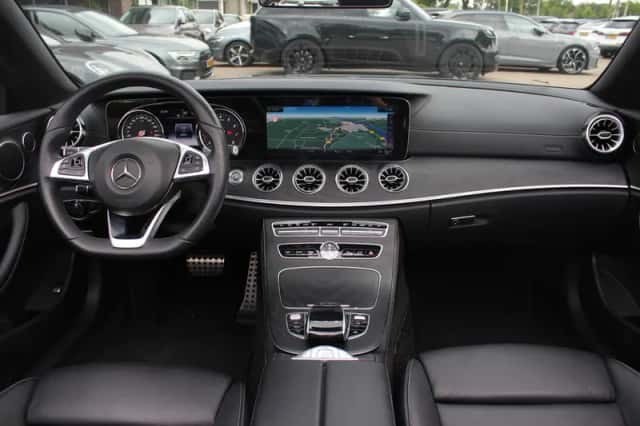 Mercedes-Benz E-Klasse (2018) thumbnail 2