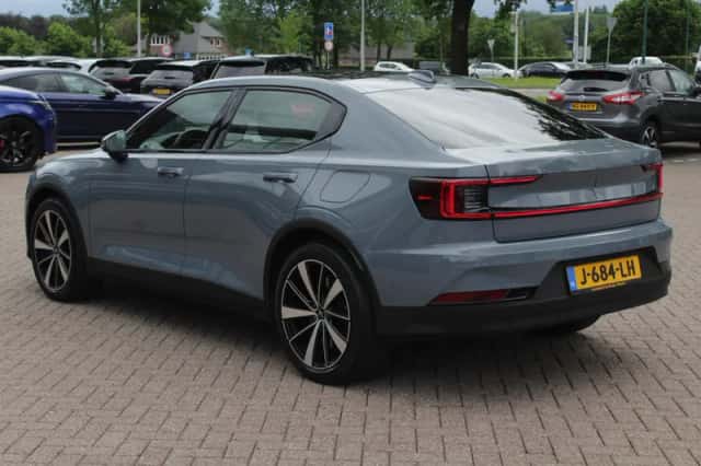 Polestar 2 (2020) thumbnail 3