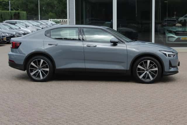 Polestar 2 (2020) thumbnail 5