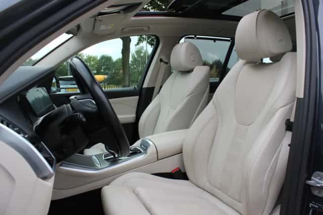 BMW X5 (2020) thumbnail 4