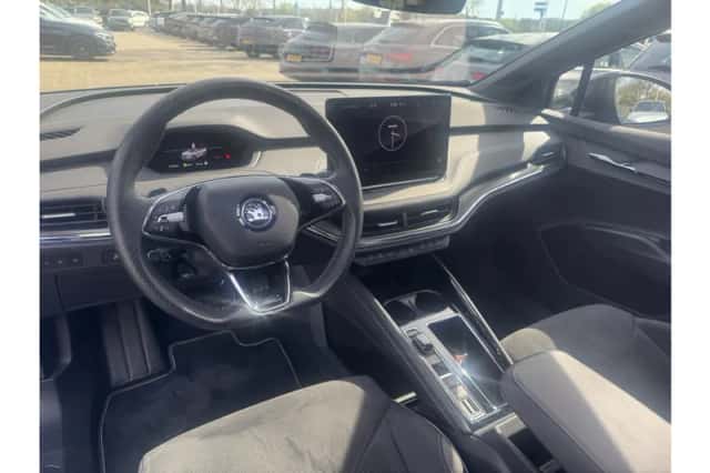 Škoda Enyaq (2021) thumbnail 5