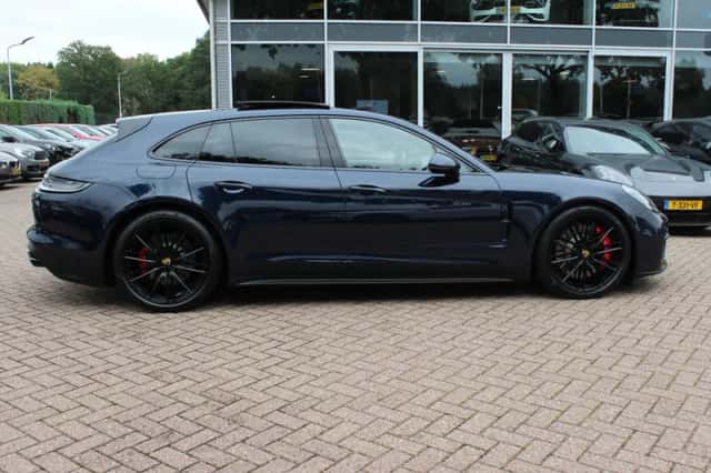 Porsche Panamera (2020) thumbnail 5