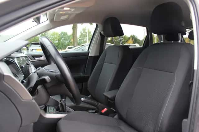 Volkswagen Polo (2020) thumbnail 4