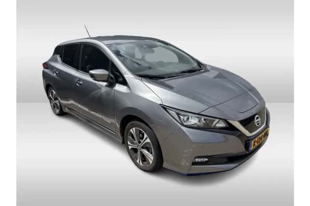 Nissan Leaf (2021) thumbnail 5