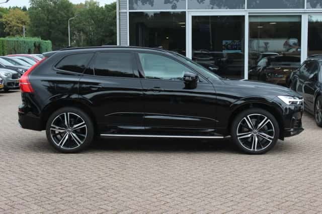 Volvo XC60 (2020) thumbnail 5