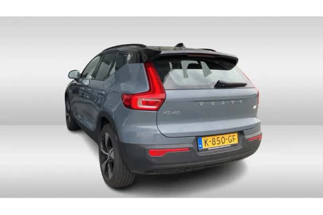 Volvo XC40 (2020) thumbnail 4