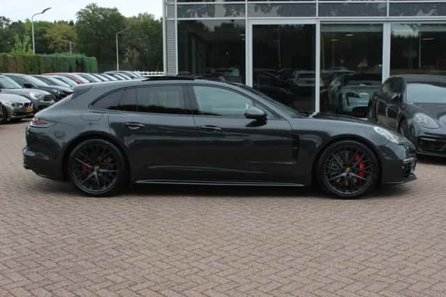 Porsche Panamera (2019) thumbnail 5