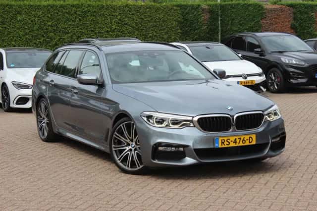 BMW 5-Serie (2017) thumbnail 1
