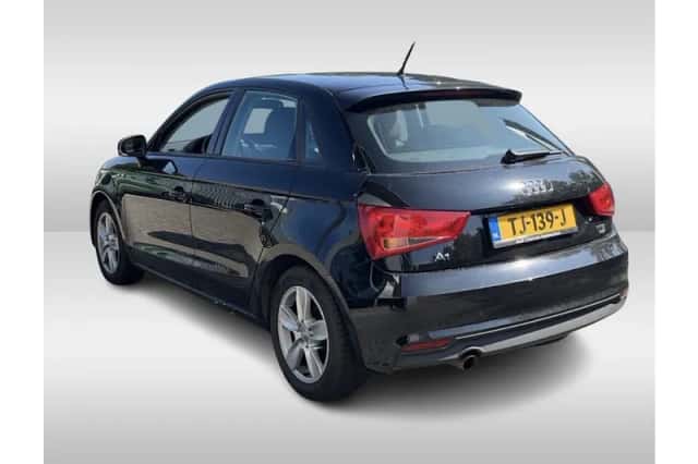 Audi A1 (2018) thumbnail 5