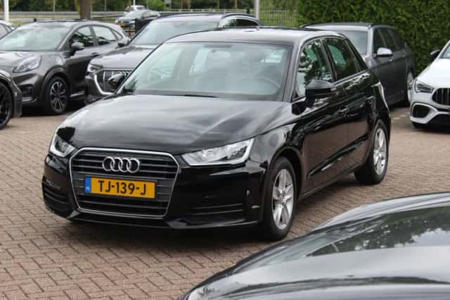 Audi A1 (2018) thumbnail 6