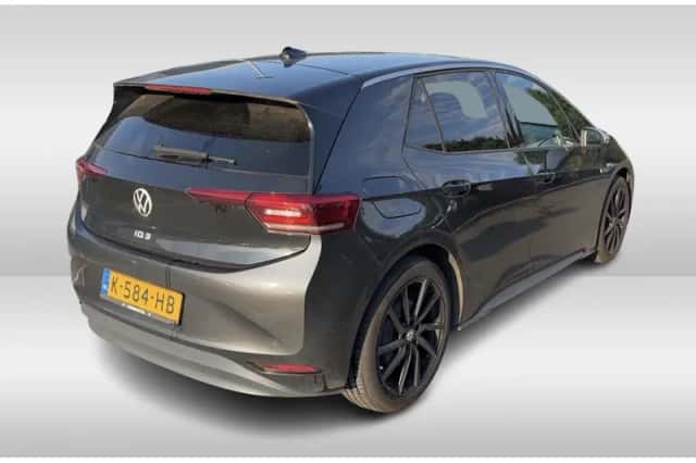 Volkswagen ID.3 (2020) thumbnail 3