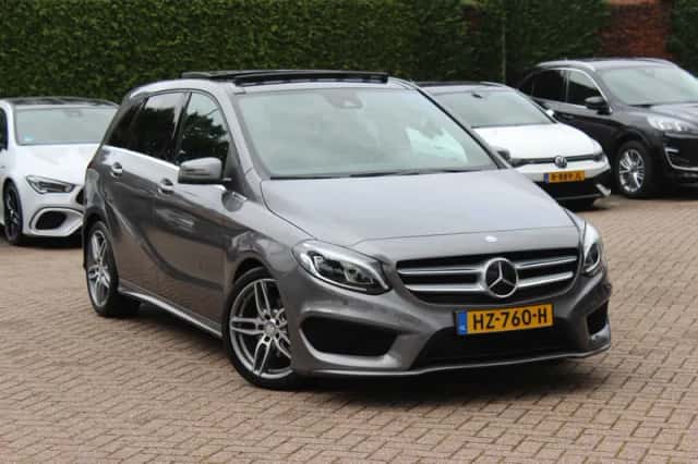 Mercedes-Benz B-Klasse (2016) thumbnail 1