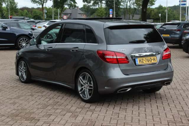 Mercedes-Benz B-Klasse (2016) thumbnail 3