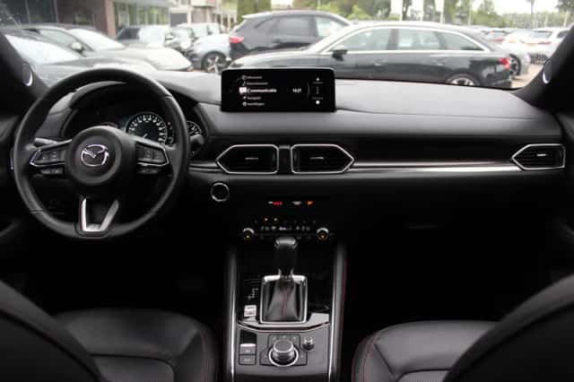 Mazda CX-5 (2024) thumbnail 2