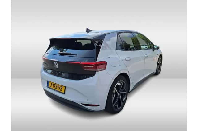 Volkswagen ID.3 (2020) thumbnail 2