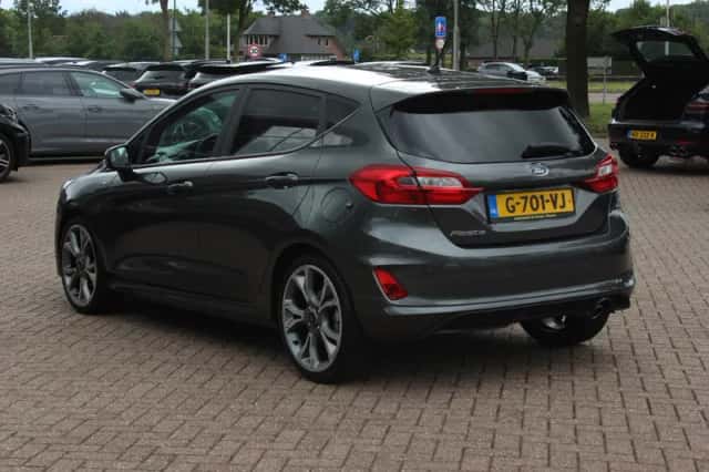 Ford Fiesta (2019) thumbnail 3