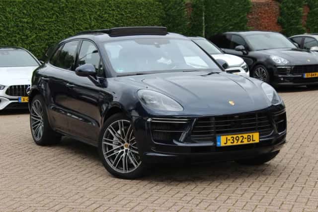 Porsche Macan (2020) thumbnail 1