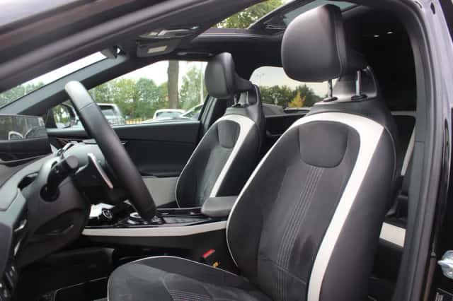 Kia EV6 (2021) thumbnail 4