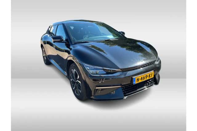 Kia EV6 (2021) thumbnail 5