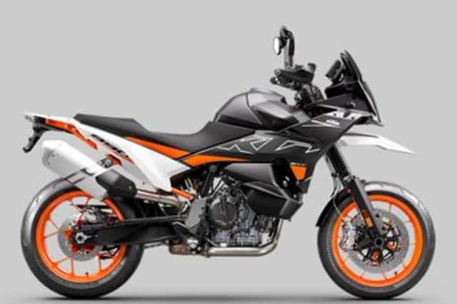 KTM 890 (2024) thumbnail 1