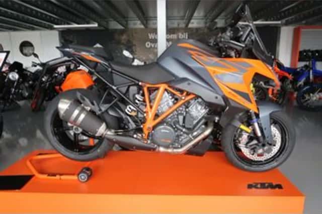 KTM 1290 (2024) thumbnail 1