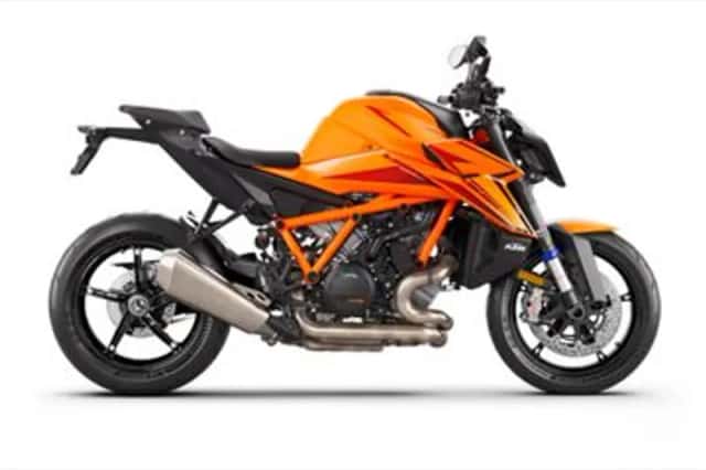 KTM 1390 (2026) thumbnail 4