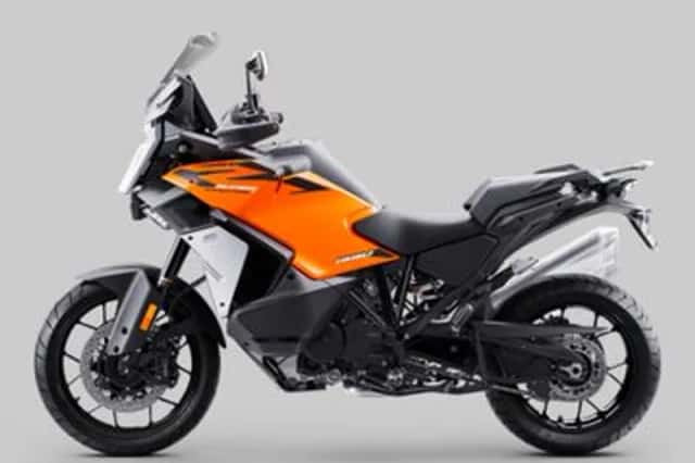 KTM 1390 (2026) thumbnail 2