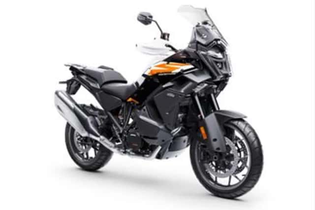 KTM 1390 (2026) thumbnail 1