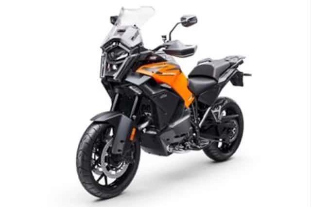 KTM 1390 (2026) thumbnail 4