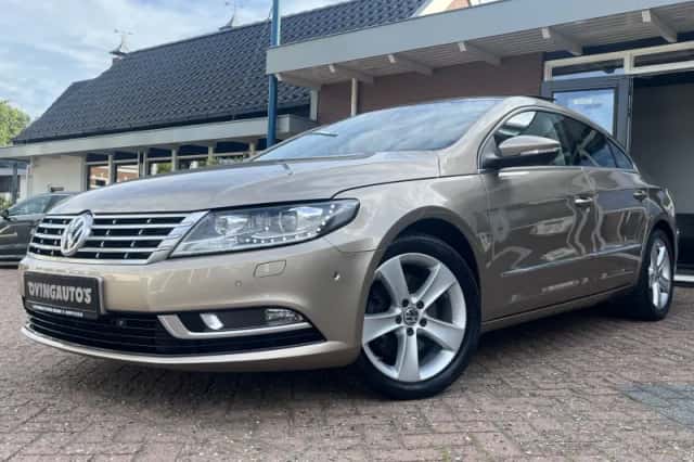 Volkswagen CC (2015) thumbnail 6