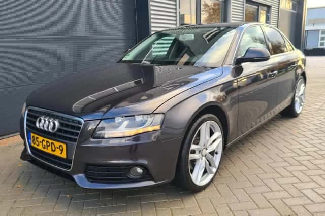 Audi A4 (2008) thumbnail 1