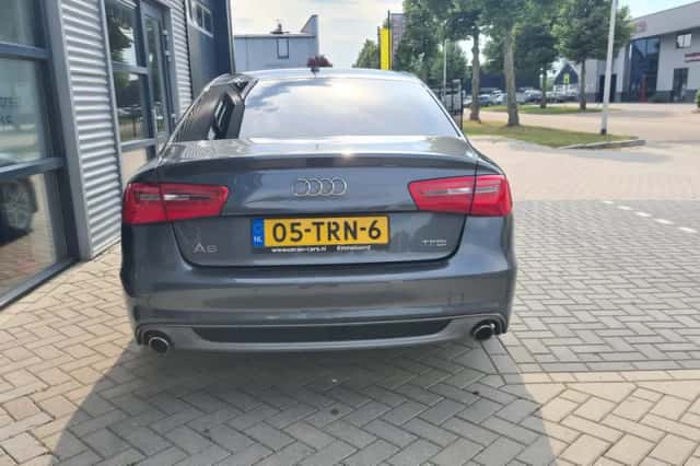 Audi A6 (2012) thumbnail 4